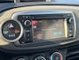 Toyota Yaris 1.0 VVT-i Aspiration ✓1e Eigenaar✓Camera✓Trekhaak✓Airco✓5 Deurs✓N.A.P✓Weinig Km✓Zeer Zuinig✓Apk tot 03-2027