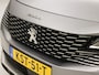 Peugeot 3008 1.6 HYbrid 225 Allure Sport 225Pk Automaat (APPLE CARPLAY, GROOT NAVI, 360 CAMERA, SPORTSTOELEN, LEDER, KEYLESS, GETINT GLAS, LANE ASSIST, NIEUWSTAAT)