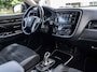 Mitsubishi Outlander 2.0 PHEV Pure - APPLE CARPLAY - PARKEER CAMERA - TREKHAAK - CRUISE / CLIMATE CONTR !