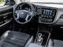 Mitsubishi Outlander 2.0 PHEV Pure - APPLE CARPLAY - PARKEER CAMERA - TREKHAAK - CRUISE / CLIMATE CONTR !