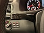 Volkswagen Touran 1.2 TSI Highline BlueMotion * Trekhaak / Navigatie / LM Velgen / NL Auto *