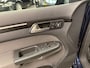 Volkswagen Touran 1.2 TSI Highline BlueMotion * Trekhaak / Navigatie / LM Velgen / NL Auto *