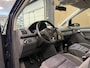 Volkswagen Touran 1.2 TSI Highline BlueMotion * Trekhaak / Navigatie / LM Velgen / NL Auto *
