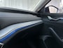 Skoda Octavia Combi 1.5 e-TSI 150pk DSG Business Edition Plus Camera Panoramadak Navigatie Sfeerverlichting Trekhaak