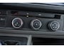Volkswagen Crafter 35 2.0 TDI L3H3 RWD Black Edition Camera, Adaptieve Cruise, 3500kg Trekhaak, Automaat, LED, Geveerde stoel, 164pk, Massage stoel, Uniek!