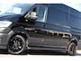 Volkswagen Crafter 35 2.0 TDI L3H3 RWD Black Edition Camera, Adaptieve Cruise, 3500kg Trekhaak, Automaat, LED, Geveerde stoel, 164pk, Massage stoel, Uniek!