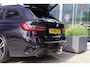 BMW 3-Serie Touring (g21) 330i M-Sport 258pk | Camera | Trekhaak | LED | Pano | Climate | Cruise | Carplay | Sfeer |