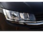 Volkswagen Transporter 2.0 TDI L1H1 30 Black Edition Camera, Cruise, Caprlay, 150pk, automaat, Multimedia, Trekhaak, Sensoren, Laadruimte betimmering, Uniek!