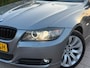 BMW 3-Serie 320i AIRCO CRUISE LEDER NAVI PANO PDC XENON