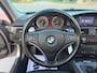 BMW 3-Serie 320i AIRCO CRUISE LEDER NAVI PANO PDC XENON