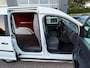 Volkswagen Caddy 1.6 TDI BMT / Navi / Cruise / Tel / Trekhaak / lage Km stand ! .