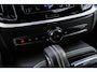 Volvo V60 2.0 T6 Recharge AWD R-Design | Plug-in Hybrid (PHEV) | Trekhaak | Harman Kardon Audio | Achteruitrijcamera | Parkeersensoren | Keyless Entry | Elektrische Achterklep | Elektrisch Verstelbare Voorstoelen | Stoelverwarming | LED Koplampen Adaptief | Navigatie | Apple Carplay | Android Auto
