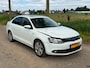 Volkswagen Jetta 1.4 TSI Hybrid Highline LICHTE SCHADE , Wel rijdbaar