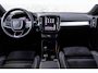 Volvo XC40 2.0 B4 Plus Dark | Trekhaak | Panoramadak | Harman Kardon Audio | Achteruitrijcamera | Parkeersensoren | Keyless Entry | Elektrische Achterklep | Elektrisch Verstelbare Voorstoelen | Stoelverwarming | Google Navigatie | Apple Carplay | Android Auto | Lichtmetalen Velgen 18 inch