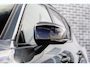 Volvo XC40 2.0 B4 Plus Dark | Trekhaak | Panoramadak | Harman Kardon Audio | Achteruitrijcamera | Parkeersensoren | Keyless Entry | Elektrische Achterklep | Elektrisch Verstelbare Voorstoelen | Stoelverwarming | Google Navigatie | Apple Carplay | Android Auto | Lichtmetalen Velgen 18 inch