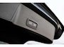 Volvo XC40 2.0 B4 Plus Dark | Trekhaak | Panoramadak | Harman Kardon Audio | Achteruitrijcamera | Parkeersensoren | Keyless Entry | Elektrische Achterklep | Elektrisch Verstelbare Voorstoelen | Stoelverwarming | Google Navigatie | Apple Carplay | Android Auto | Lichtmetalen Velgen 18 inch