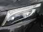 Mercedes-Benz V-klasse 300d Lang DC Avantgarde Edition | Grijs Kenteken | 360°-camera | Burmester | Carbon interieur | Trekhaak | Dodehoek detectie | Elektrische schuifdeuren + achterklep | ACC | Stoelventilatie | Memory | Full LED