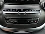 Mercedes-Benz V-klasse 300d Lang DC Avantgarde Edition | Grijs Kenteken | 360°-camera | Burmester | Carbon interieur | Trekhaak | Dodehoek detectie | Elektrische schuifdeuren + achterklep | ACC | Stoelventilatie | Memory | Full LED