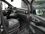Mercedes-Benz V-klasse 300d Lang DC Avantgarde Edition | Grijs Kenteken | 360°-camera | Burmester | Carbon interieur | Trekhaak | Dodehoek detectie | Elektrische schuifdeuren + achterklep | ACC | Stoelventilatie | Memory | Full LED