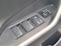 Toyota RAV4 Hybrid 220 AWD Dynamic | Stoelverwarming, Groot scherm, Parkeersensoren, Licht + Regensensor, 1650KG Trekgewicht