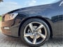 Volvo V60 1.6 T3 R-DESIGN | NL-AUTO! | DEALER OH | TREKHAAK!