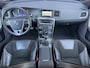 Volvo V60 1.6 T3 R-DESIGN | NL-AUTO! | DEALER OH | TREKHAAK!