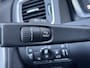 Volvo V60 1.6 T3 R-DESIGN | NL-AUTO! | DEALER OH | TREKHAAK!