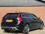 Volvo V60 1.6 T3 R-DESIGN | NL-AUTO! | DEALER OH | TREKHAAK!