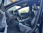 Volvo V60 1.6 T3 R-DESIGN | NL-AUTO! | DEALER OH | TREKHAAK!