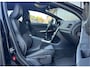 Volvo V60 1.6 T3 R-DESIGN | NL-AUTO! | DEALER OH | TREKHAAK!
