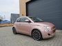 Fiat 500e La Prima 42 kWh 3+1 *Leder *17 inch *Unieke kleur