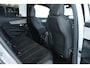 Peugeot 3008 1.6 HYbrid 225 GT | Adapt. Cruise | Trekhaak | Blackpack | Nightvision | Massage | Schuifdak | Focal | Memory | Stoelverwarming | Elektr. Klep | Keyless | 19 Inch | Camera |