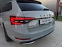 Skoda Superb Combi 1.4 TSI iV Sportline - Navi - Memory Sportstoelen - Camera - Stoel-stuurverwarming - 19" LM velgen - Rijklaar
