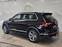 Volkswagen Tiguan 1.4 TSI ACT R-line Panorama/Virtual/Trekhaak