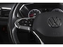 Volkswagen T-Cross 1.5 TSI Style Business R 150 PK | Adapt. Cruise | Stoelverw. | PDC | Camera | NAV + App. Connect | ECC | Trekhaak | LM 18" |
