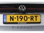 Volkswagen T-Cross 1.5 TSI Style Business R 150 PK | Adapt. Cruise | Stoelverw. | PDC | Camera | NAV + App. Connect | ECC | Trekhaak | LM 18" |