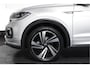 Volkswagen T-Cross 1.5 TSI Style Business R 150 PK | Adapt. Cruise | Stoelverw. | PDC | Camera | NAV + App. Connect | ECC | Trekhaak | LM 18" |