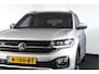 Volkswagen T-Cross 1.5 TSI Style Business R 150 PK | Adapt. Cruise | Stoelverw. | PDC | Camera | NAV + App. Connect | ECC | Trekhaak | LM 18" |