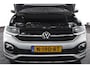 Volkswagen T-Cross 1.5 TSI Style Business R 150 PK | Adapt. Cruise | Stoelverw. | PDC | Camera | NAV + App. Connect | ECC | Trekhaak | LM 18" |