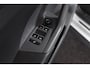 Volkswagen T-Cross 1.5 TSI Style Business R 150 PK | Adapt. Cruise | Stoelverw. | PDC | Camera | NAV + App. Connect | ECC | Trekhaak | LM 18" |