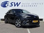 Toyota C-HR / C-HR+ 1.8 Hybrid Team D | Trekhaak | Navi | ACC | Camera | 18 inch