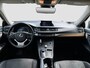 Lexus CT 200h 25th Edition | Camera | Climate controle | Cruise controle | 17'' Lichtmetalen velgen | Sportstoelen | Parkeersensoren | Stoelverwarming