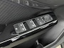 Toyota Urban Cruiser Dynamic 61 kWh | Apple Carplay & Android Auto | Parkeercamera | * Korting via deal Tim