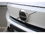 Volvo XC40 Single Motor Extended Range Plus 82 kWh | Adaptive Cruise & Pilot Assist | Semi Elektr. Trekhaak | Park Assist Voor & Achter | Camera Achter | 19" Velgen |