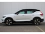 Volvo XC40 Single Motor Extended Range Plus 82 kWh | Adaptive Cruise & Pilot Assist | Semi Elektr. Trekhaak | Park Assist Voor & Achter | Camera Achter | 19" Velgen |