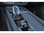 Volvo XC60 T6 Recharge AWD Plus Black Edition - Panorama/schuifdak - IntelliSafe Assist & Surround - 360º Camera - Harman/Kardon audio - Verwarmde voorstoelen, stuur & achterbank - Parkeersensoren voor & achter - Elektr. bedienb. voorstoelen met geheugen - Head up display - Draadloze tel. lader - Extra getint glas - 21' LMV