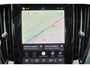 Volvo V60 T6 Recharge AWD Plus Dark - Panorama/schuifdak - IntelliSafe Assist & Surround - 360º Camera - Harman/Kardon audio - Verwarmde voorstoelen, stuur & achterbank - Parkeersensoren voor & achter - Elektr. bedienb. voorstoelen met geheugen - Head up display - Extra getint glas - 19' LMV