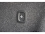 Volvo XC40 B4 197PK Plus Dark | Harman/Kardon Premium Audio | Adaptive Cruise & Pilot Assist | Semi elektrische trekhaak | Verwarmbare voorstoelen | Verwarmbaar stuurwiel | Premium audio by Harman Kardon | 18" Velgen | Power Seats incl. Memory |
