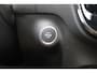 Volvo XC40 B4 197PK Plus Dark | Harman/Kardon Premium Audio | Adaptive Cruise & Pilot Assist | Semi elektrische trekhaak | Verwarmbare voorstoelen | Verwarmbaar stuurwiel | Premium audio by Harman Kardon | 18" Velgen | Power Seats incl. Memory |