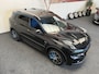 Lynk & Co 01 1.5 6.6kW MY 2023 ZWARTE HEMEL PANORAMADAK 360 CAMERA ADAPTIVE CRUISE CONTROL SCHUIF/KANTELDAK APPLE CARPLAY/ANDROID RIJSTROOKSENSOREN ZEER MOOI !!